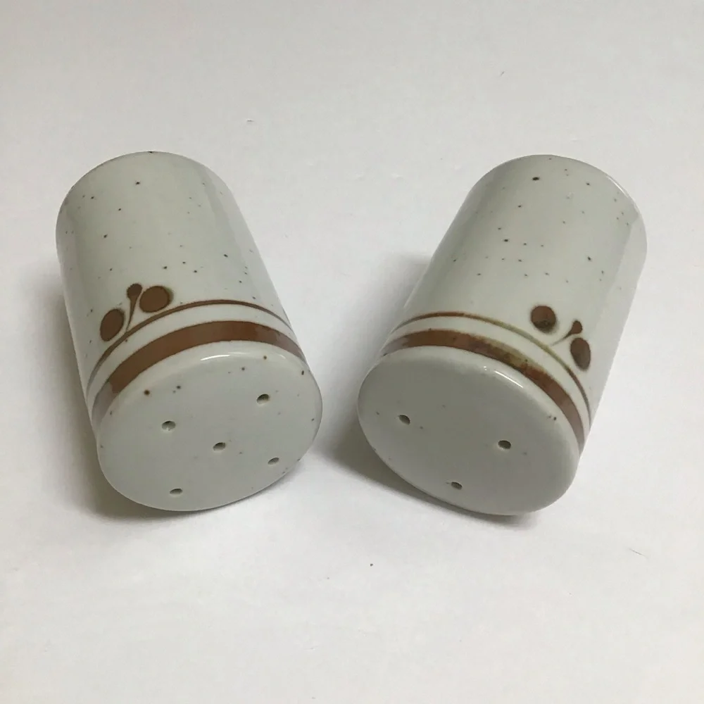 Otagiri Japan Brown Speckled Stoneware Salt & Pepper Shakers Boho Vintage Japan